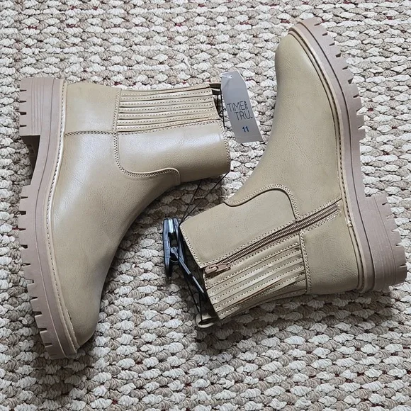 Memory Foam Lug Chelsea Boot Size 11 Boots Shoes Tan Brown - Picture 2 of 4